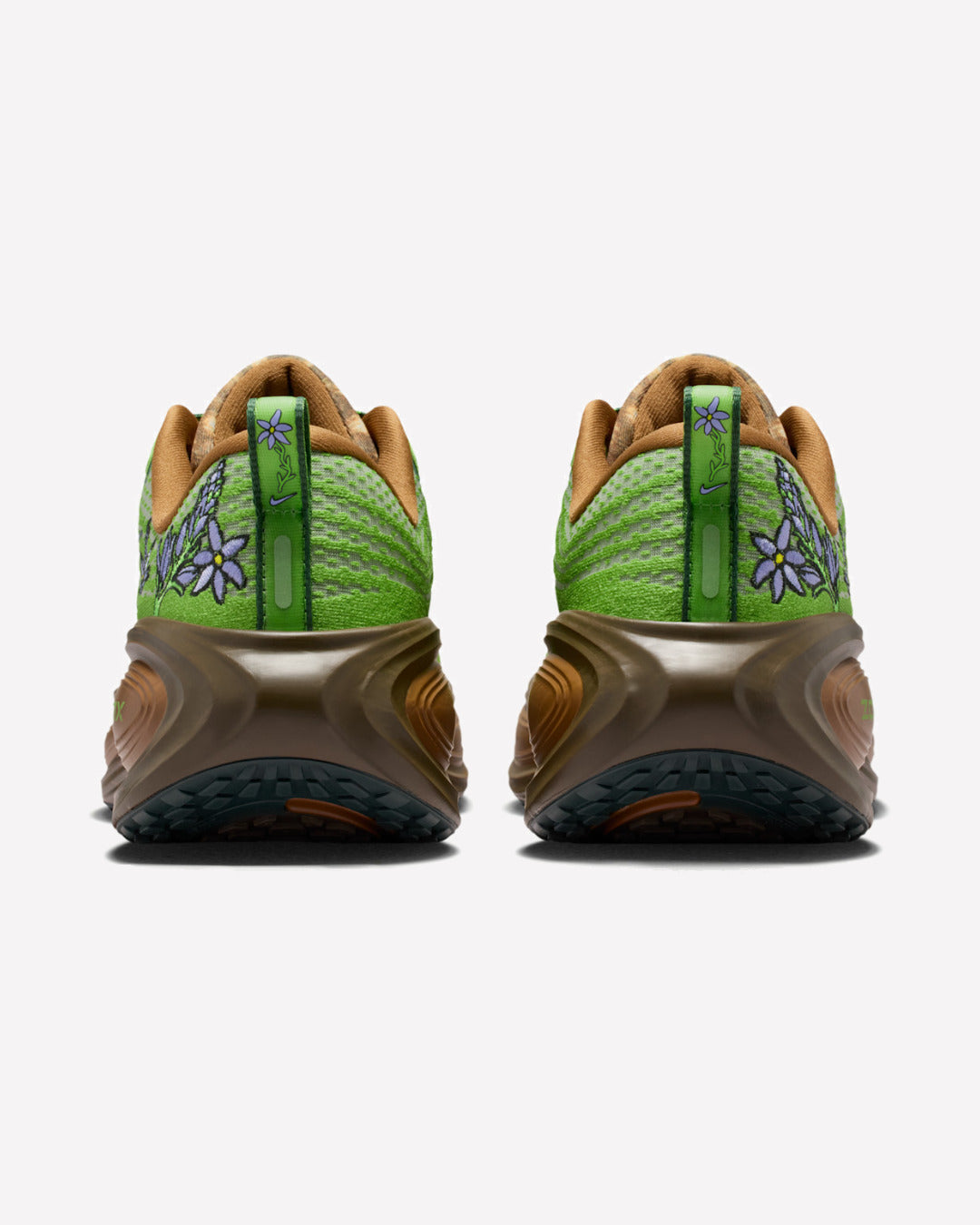 Nike Vomero Plus Doernbecher Molly Bell — detalle del bordado