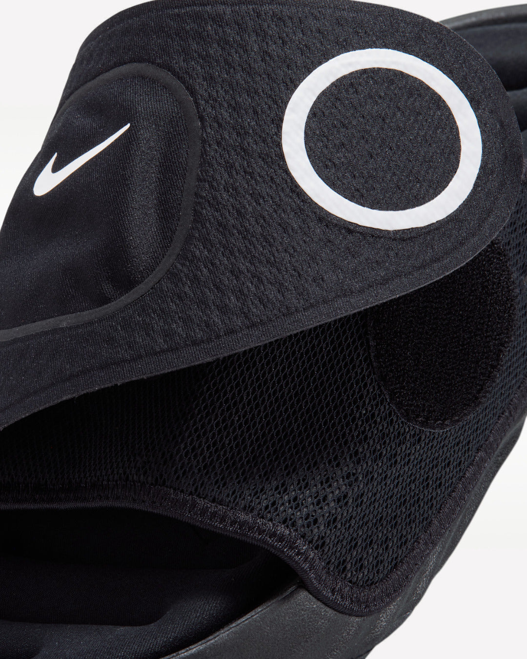 Nike Air Zoom Hyperslide Black — detalle del Hyperslide Pod