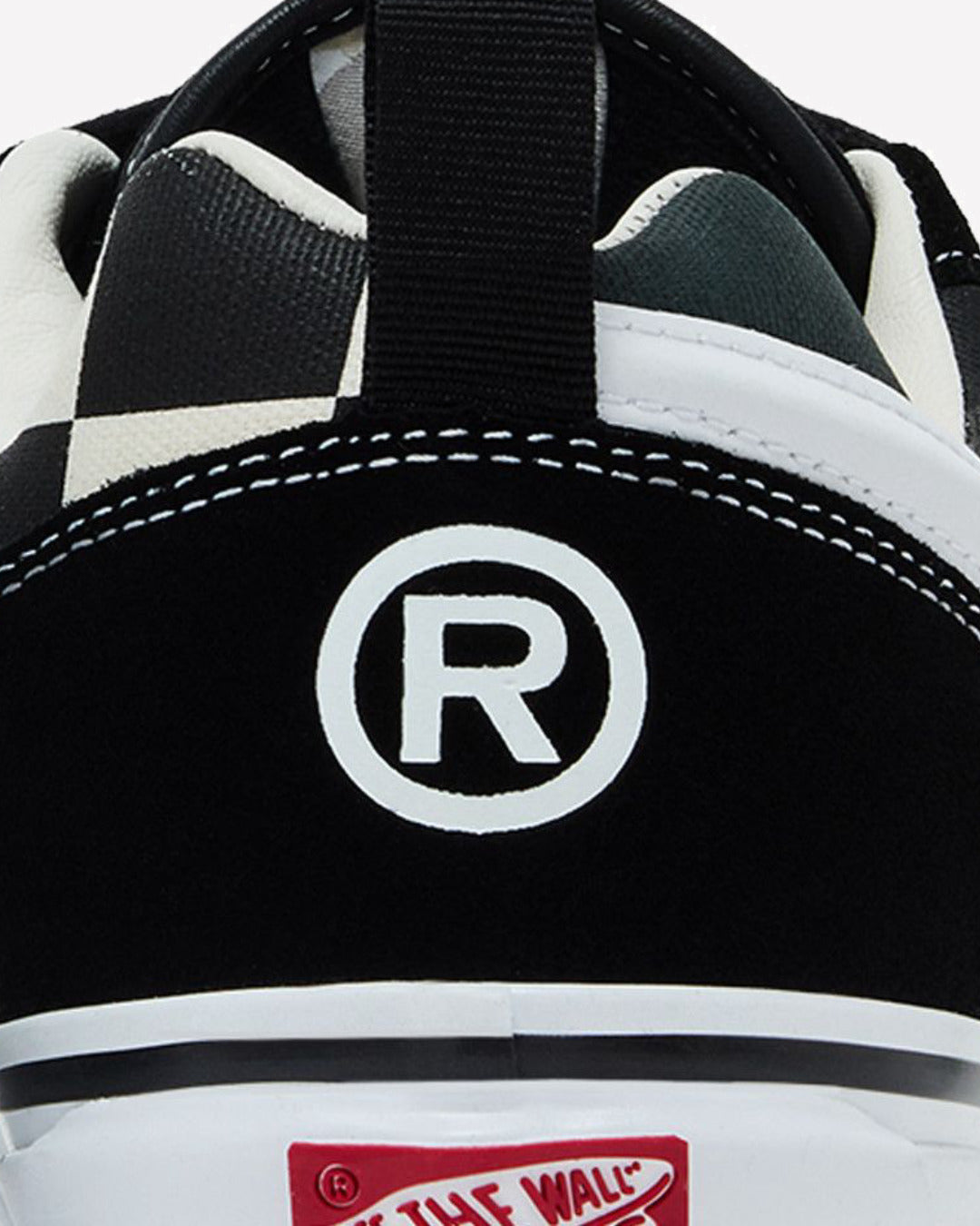 Vans Knu Skool Bape Camo Black — Detalle del lateral